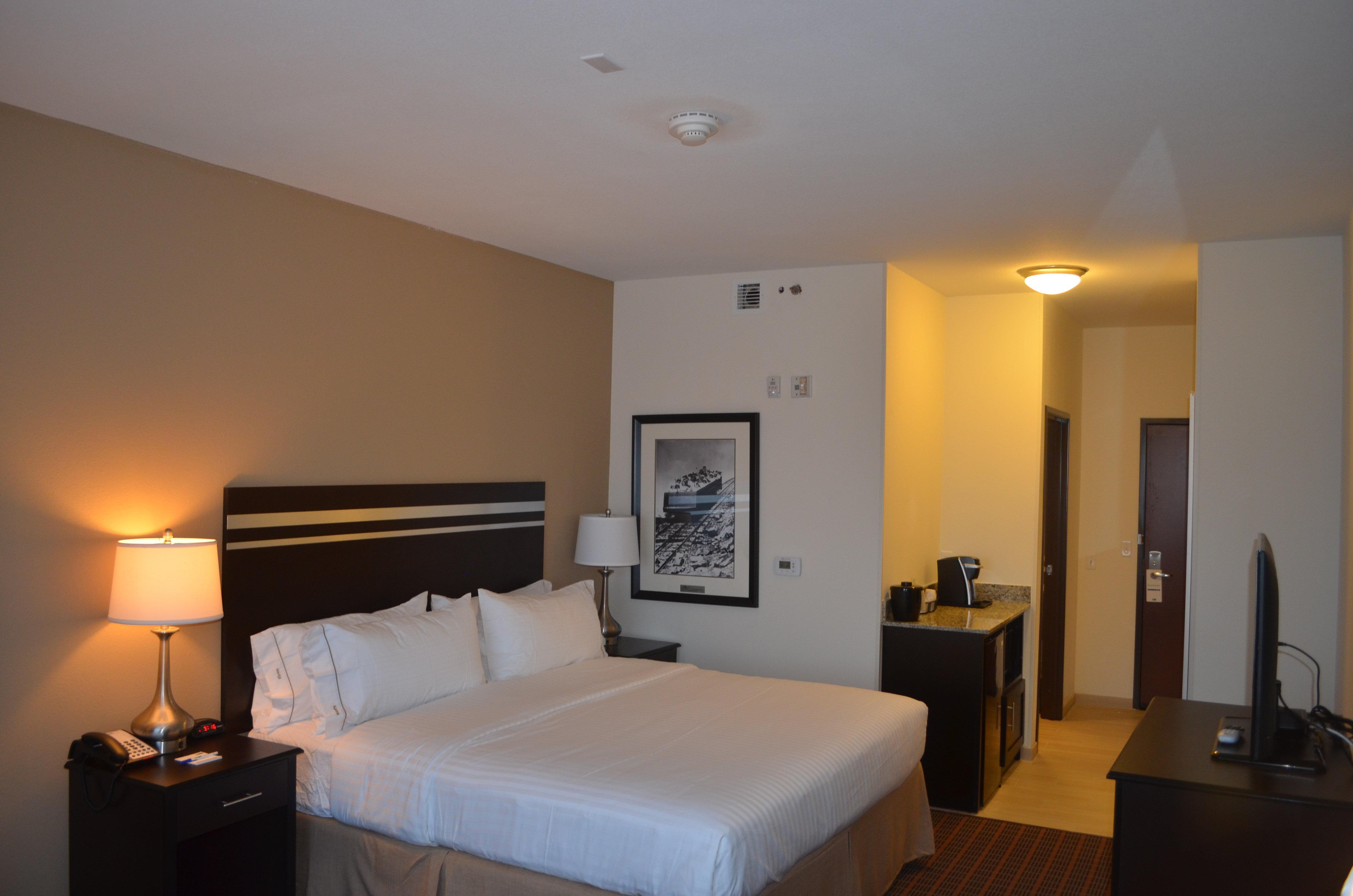 Holiday Inn Express & Suites Golden By Ihg Dış mekan fotoğraf