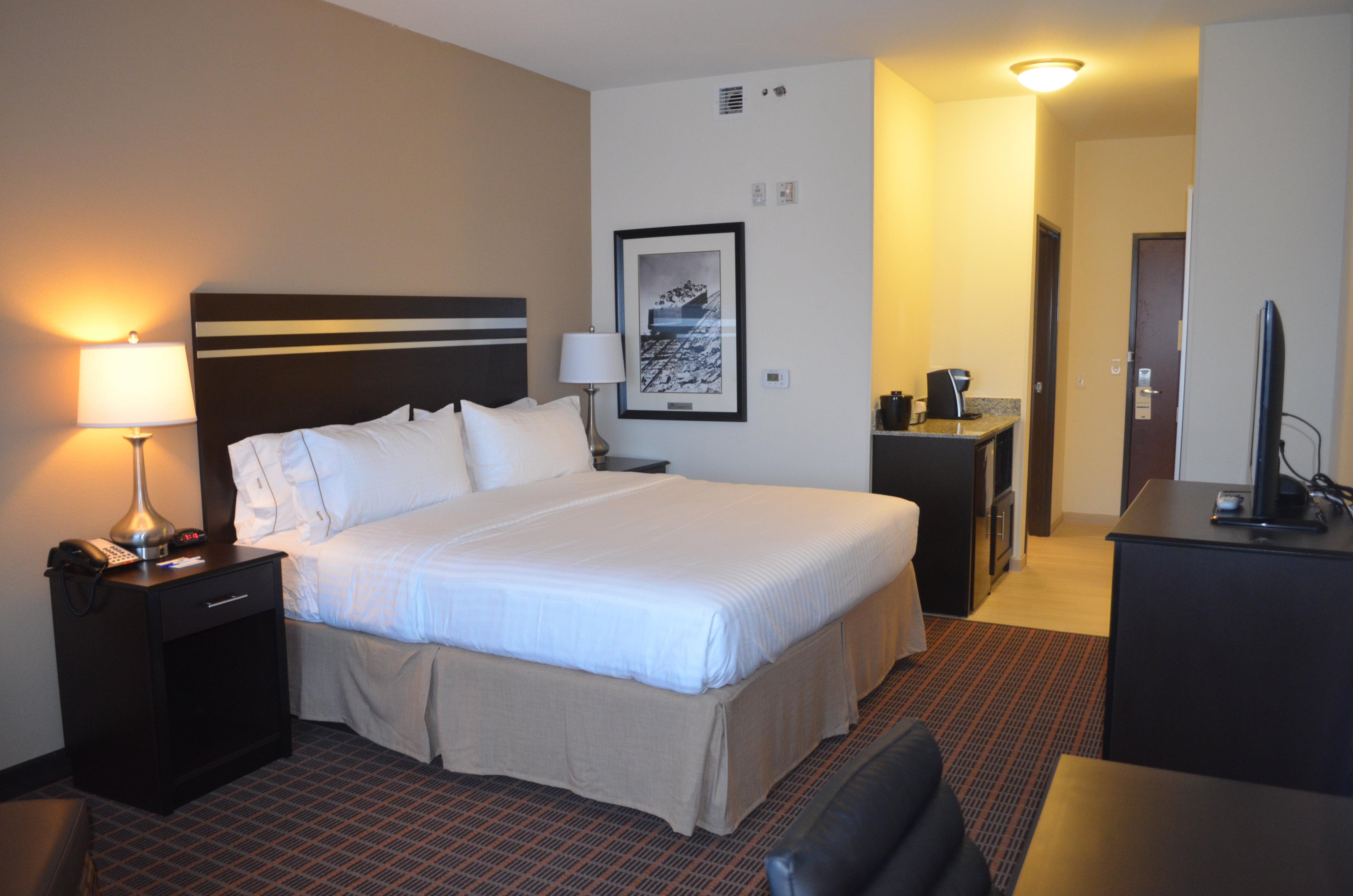 Holiday Inn Express & Suites Golden By Ihg Dış mekan fotoğraf