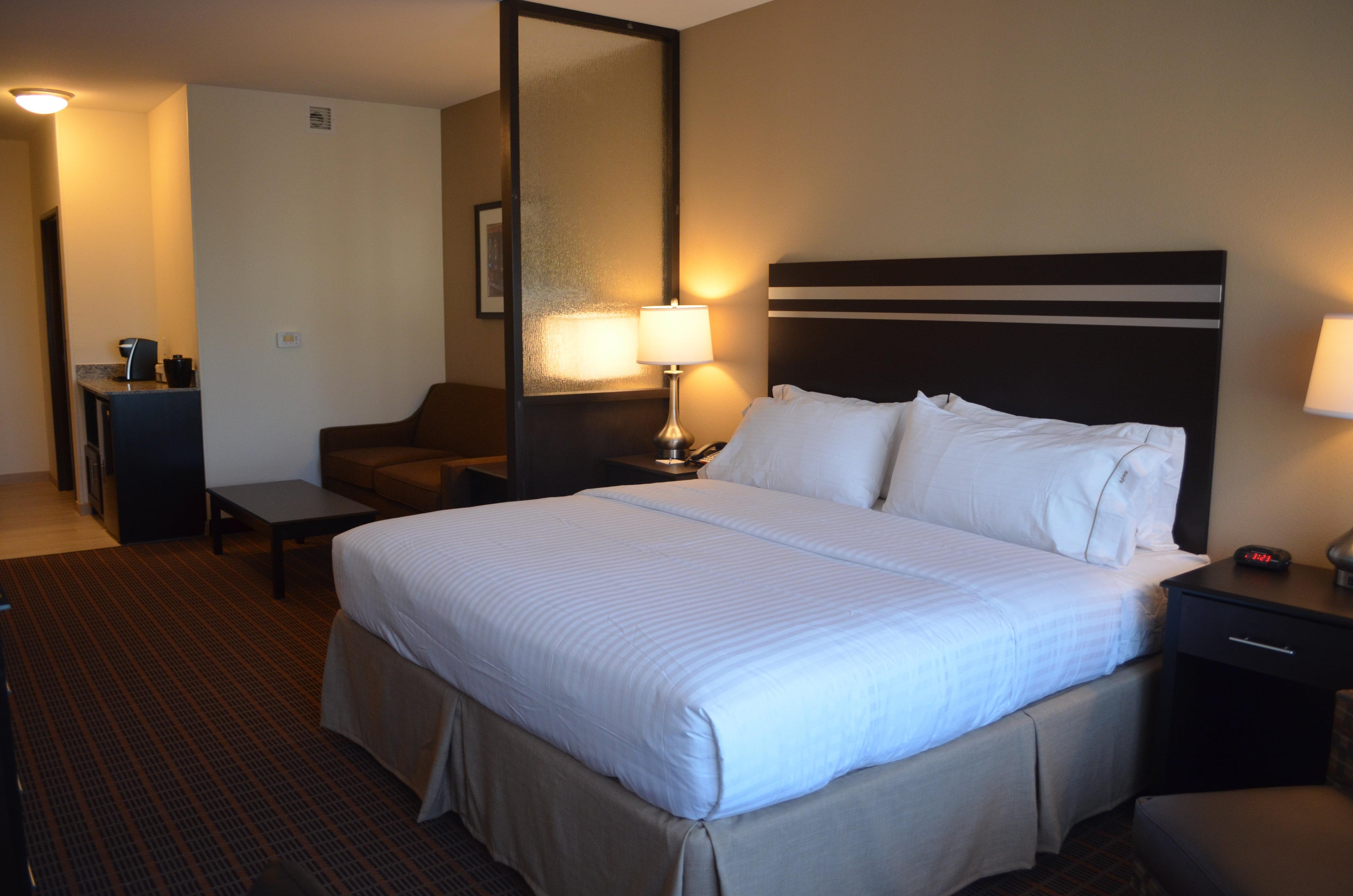 Holiday Inn Express & Suites Golden By Ihg Dış mekan fotoğraf